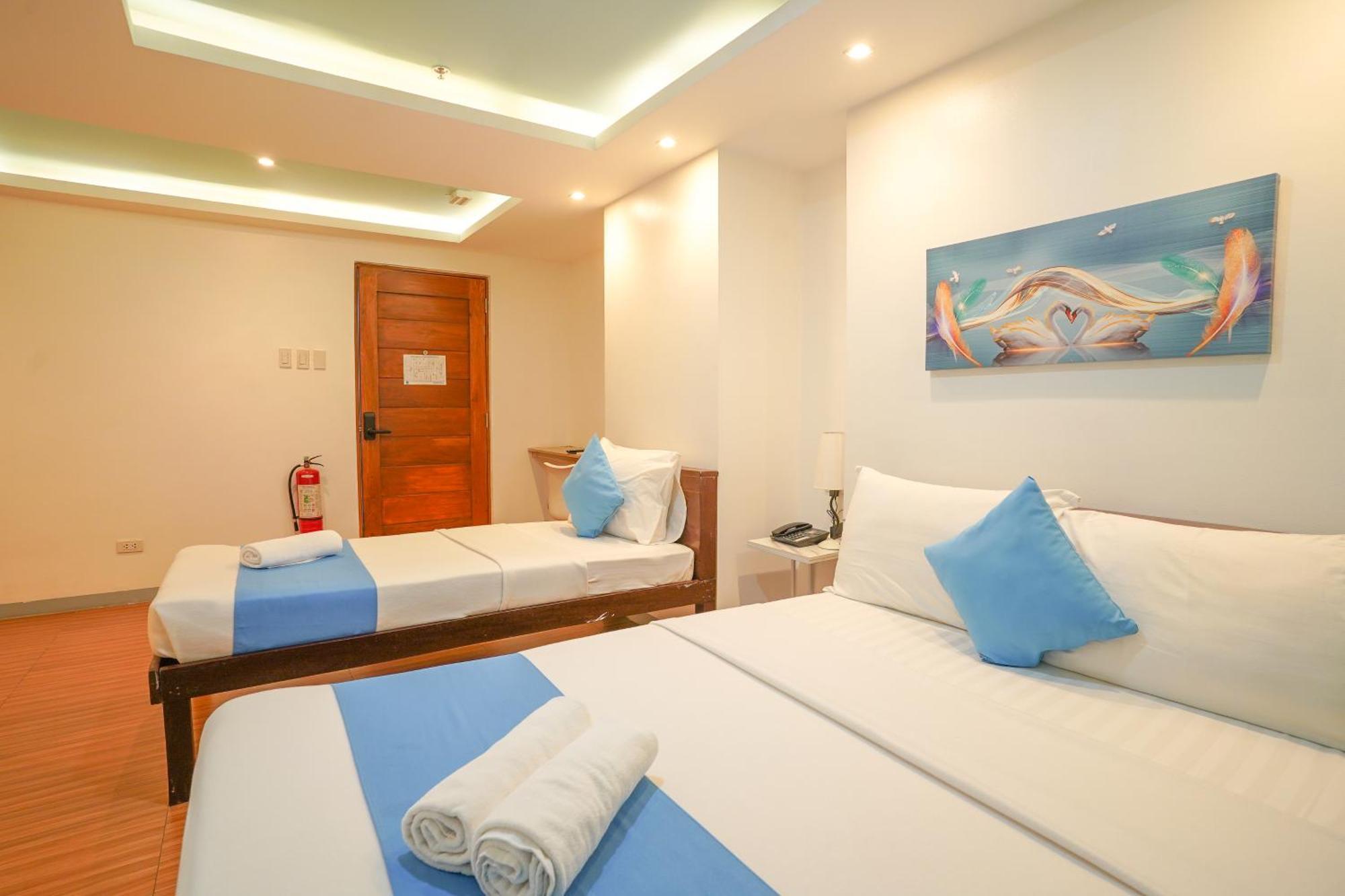 Arzo Hotel Premier Makati City Dış mekan fotoğraf