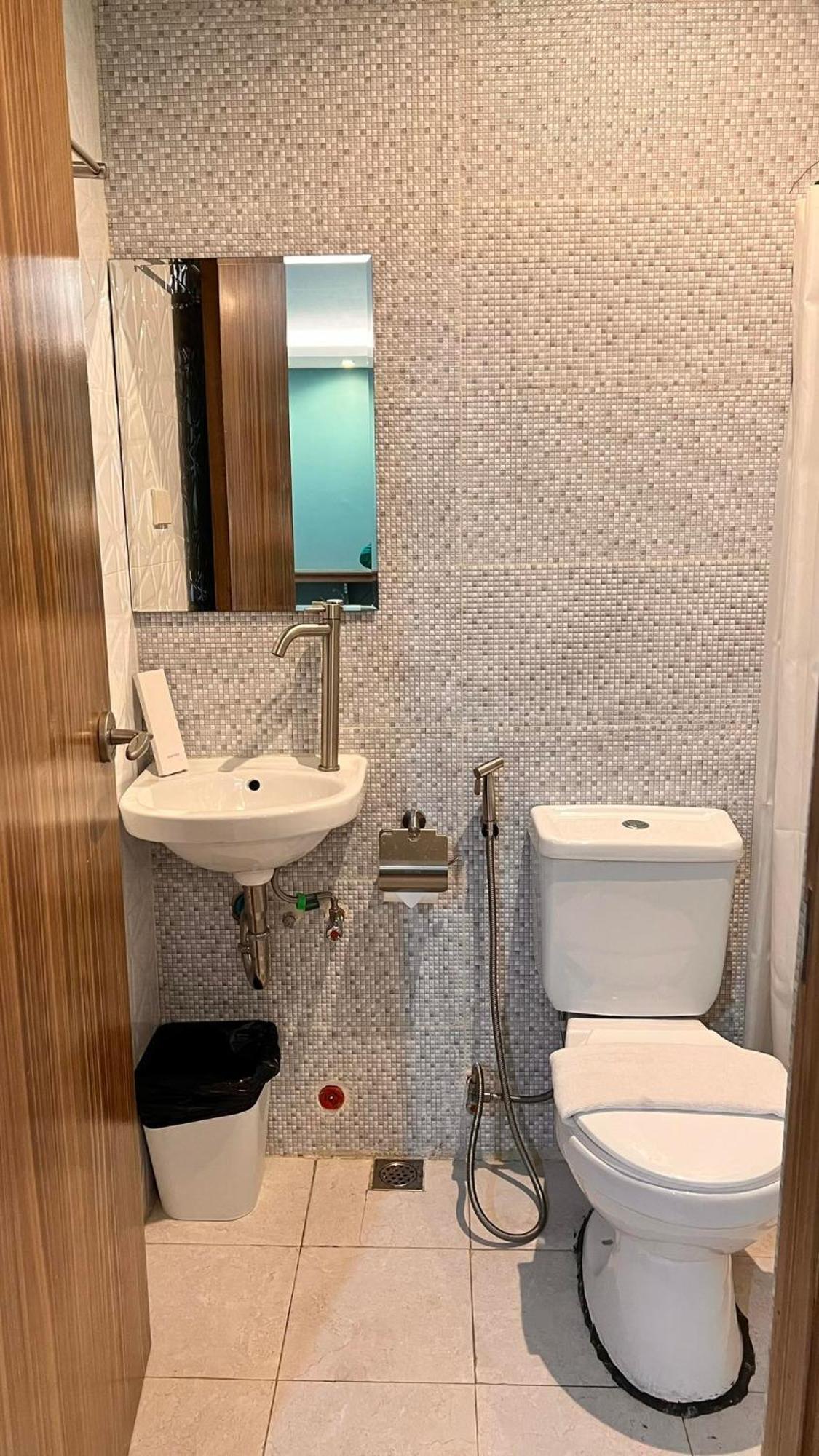 Arzo Hotel Premier Makati City Oda fotoğraf